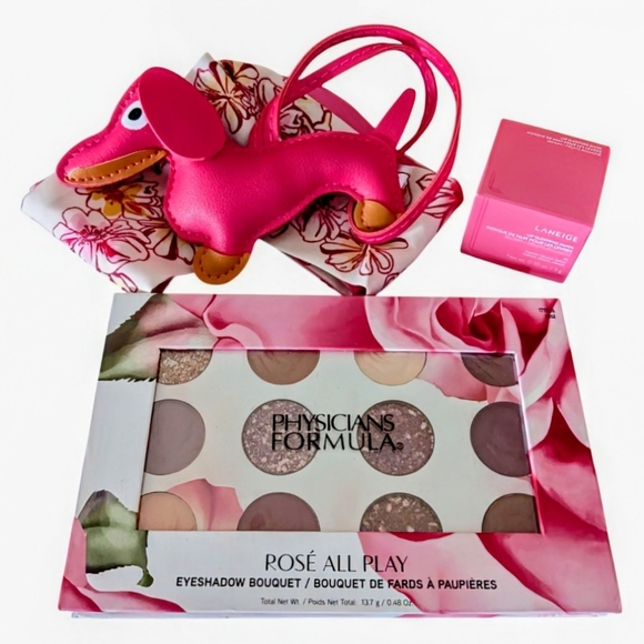 NEW Pink Bundle Gift Set - Picture 1 of 8